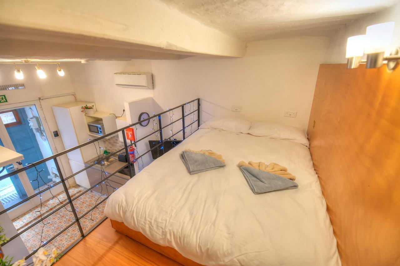 Apartamento Cozy & Cute Studio In The Heart Of Valletta Goval-2 Exterior foto