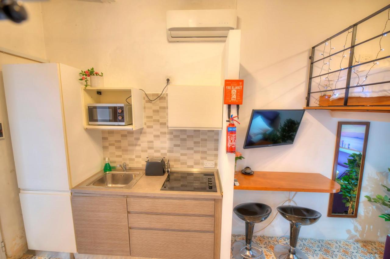 Apartamento Cozy & Cute Studio In The Heart Of Valletta Goval-2 Exterior foto
